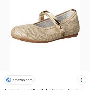 Brand new in box size 3 baby Weitzman